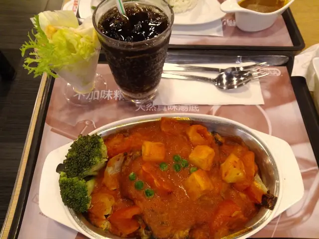 厚切一哥焗豬扒飯 柚子蟹柳沙律 汽水