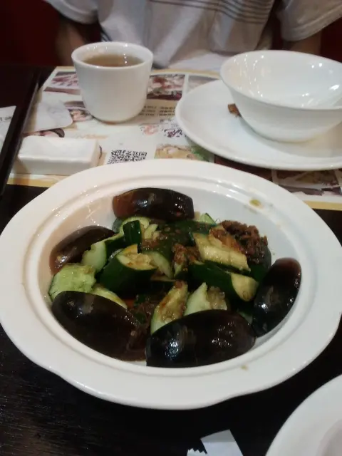 青瓜皮蛋涼拌 $45