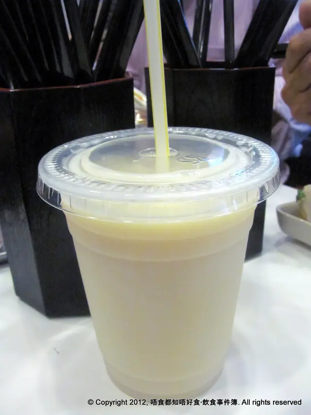 豆漿夠滑溜，但就總是欠了一分豆味