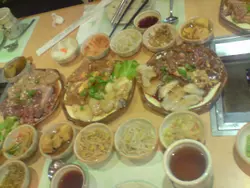 肉+12小碟