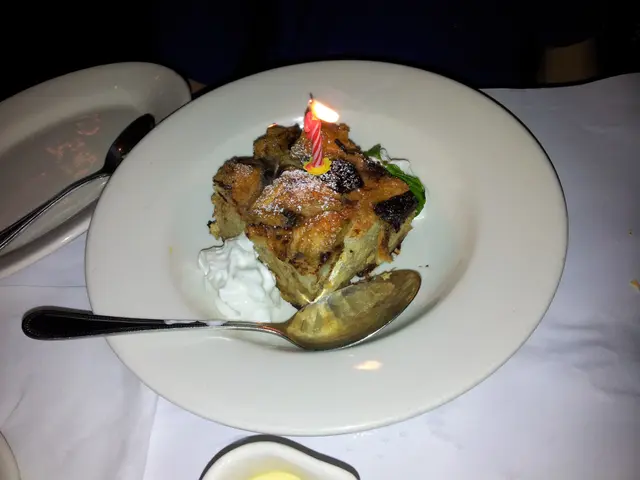 小小的蛋糕已另亞仔好開心了 ^.^