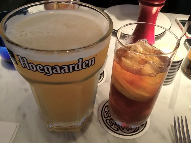 啤酒及冰紅茶