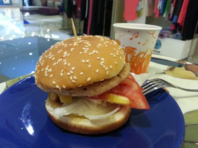 冇咁餓果日吃素包, 37元