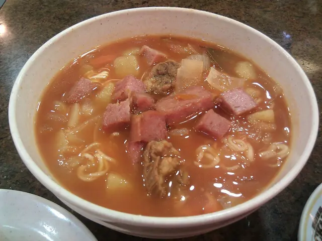 北角時時樂 - 鮮茄牛腩粒轉丁