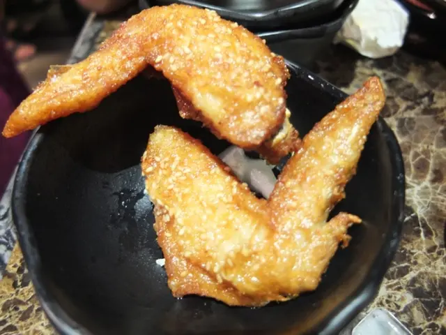 鹽燒雞翼:熱辣辣新鮮炸出黎,good