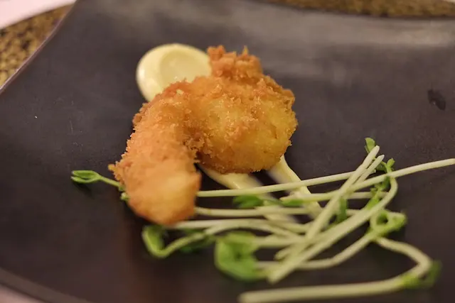 Amuse bouche 不熱的炸蝦