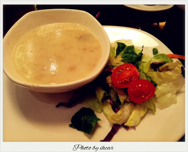 餐湯 及 迷你沙律