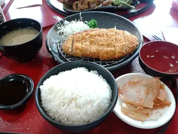 吉列豬扒定食
