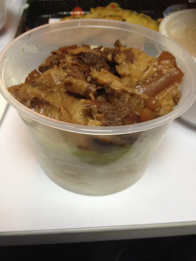 豬軟骨豬骨湯烏冬