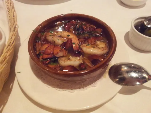 Garlic Shrimp 蒜片蝦