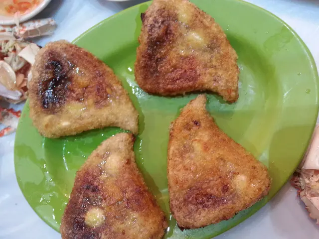 外面食唔到呢種煎粿，一個粿內一邊咸一邊甜，好好食