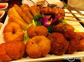 大拼盤 - 灣仔的Thai Farmer Restaurant