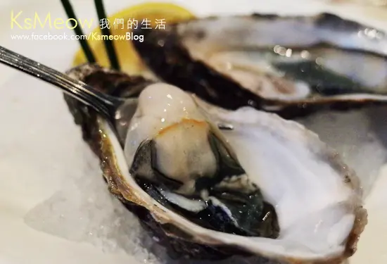 法國的Fine de Claire肉身帶青色，帶有濃濃海水味！