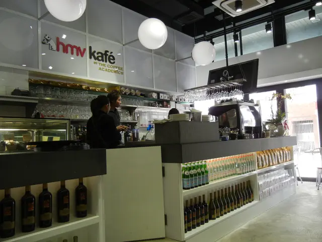 黑白分明的店面