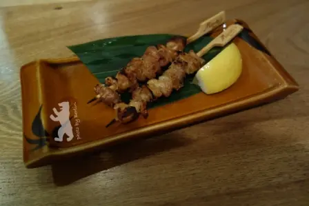 串燒雞皮相當讚