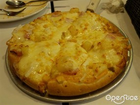 Tropical Island Pizza - 佐敦的趣意廚