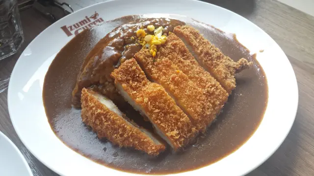 吉列雞扒咖哩飯