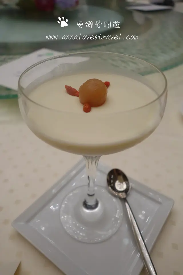 奶味香濃，質感細滑