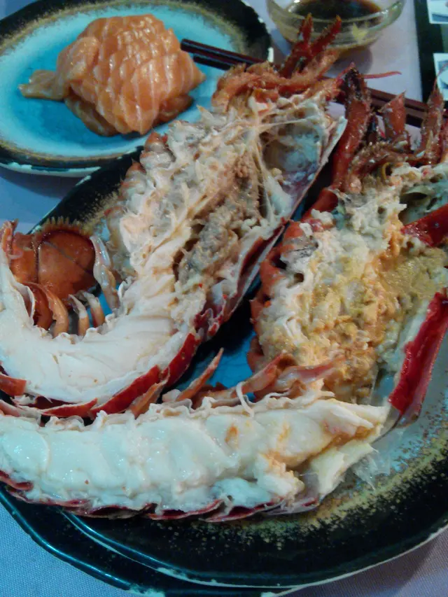 龍蝦算唔錯,至少肉爽