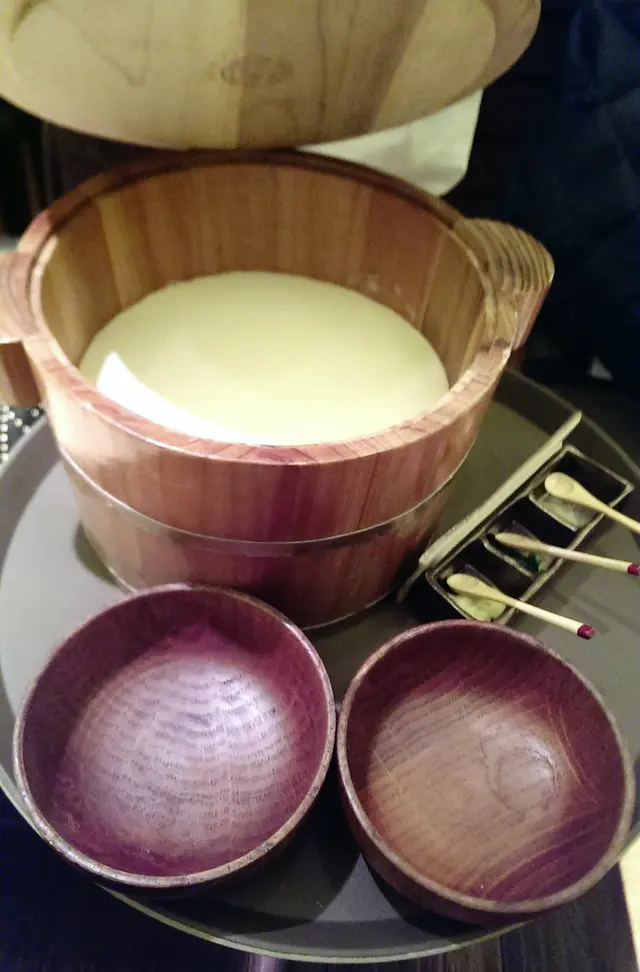 熱辣辣即製木桶豆腐