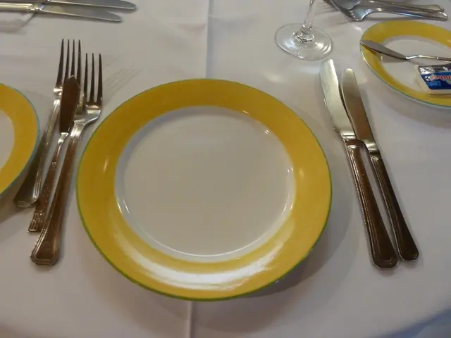 簡約的餐具