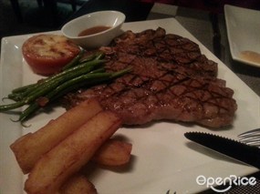 Grilled Canadian T-bone Steak - 元朗的Boston 1 Seafood &amp; Grill