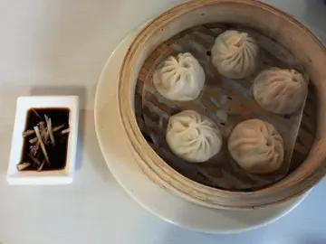 阿翁招牌小籠飽