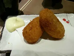 忌廉蟹肉薯饼