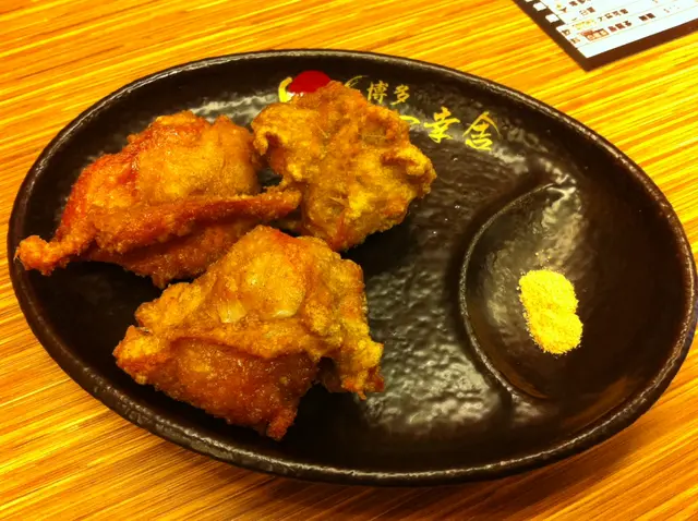 外脆內嫩,炸雞, 邊個話一定要去食專門店既:P
