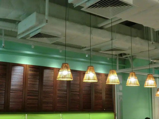 一室簡約的裝潢，彌漫東南亞風情！