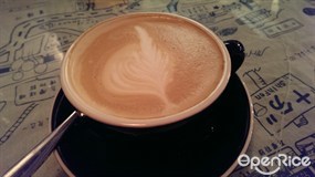 Free Latte - 大圍的古朴年代咖啡．酒館