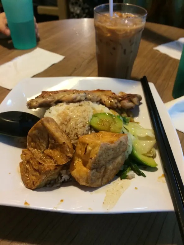 榮式雞扒豆腐飯