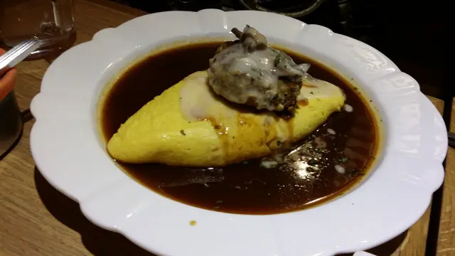 芝士野菌黑豚肉漢堡蛋包飯