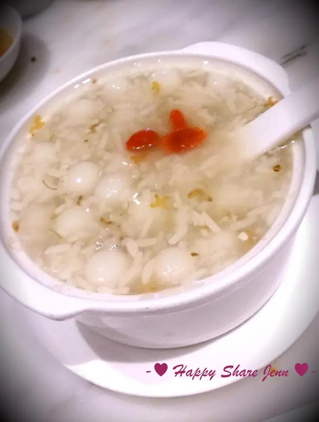 酒釀丸子 (HKD22)