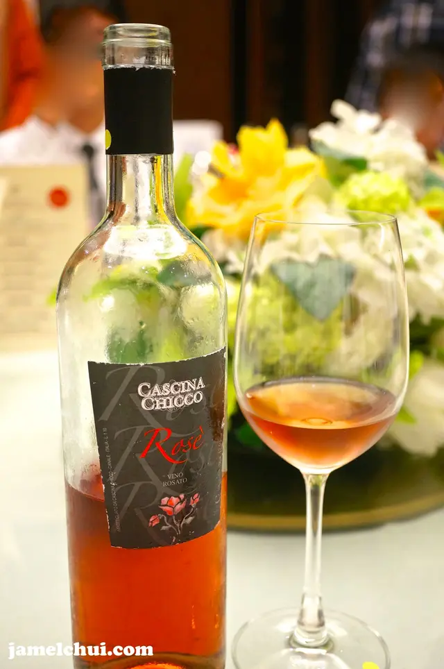 ascina Chicco, Nebbiolo, “Rose” NV, Piemont