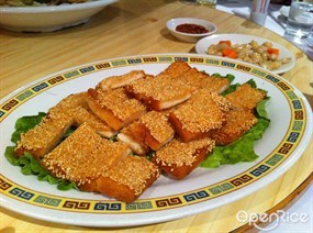 炸芝麻蝦 - 尖沙咀的鹿鳴春飯店