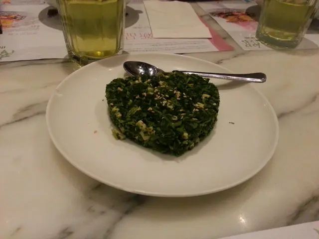 我很喜愛的前菜$33,呈心形上很漂亮