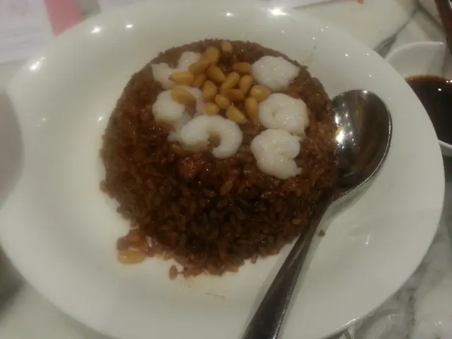 咸到要叫多一碗白飯混在一起吃