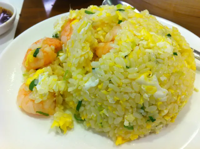 炒飯香口, 蝦彈牙, 絕對是美味可口