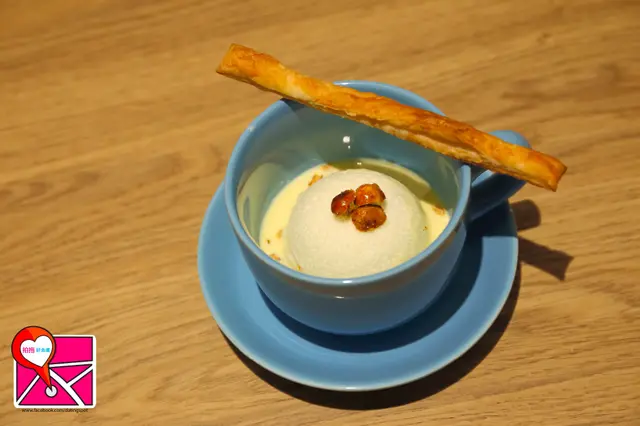 焦糖榛子浮島(Ile Flottante)