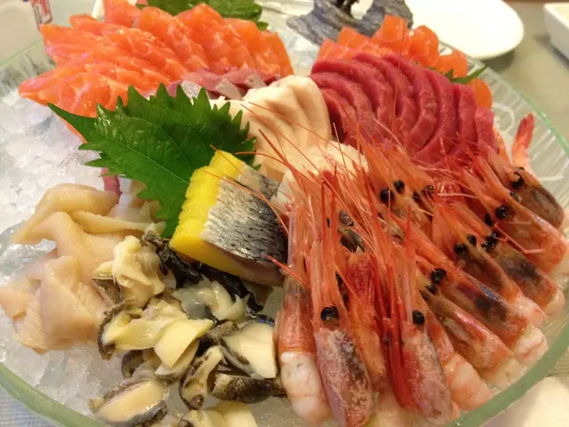 有三文魚、希靈魚、吞拿魚、榮螺、帶子、象拔蚌等