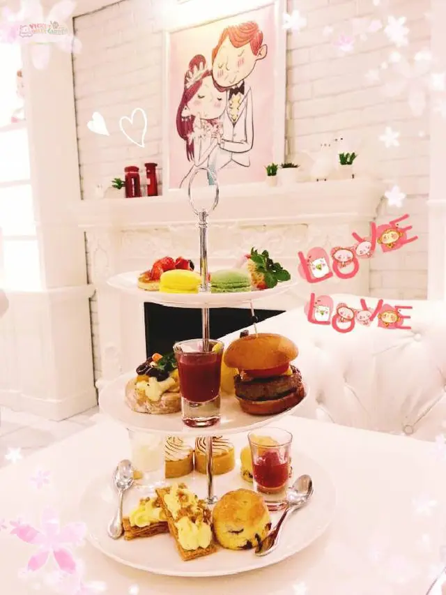 HKD198/For2 (+ service charge)