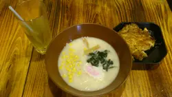 烤雞扒烏冬配凍菜蜜