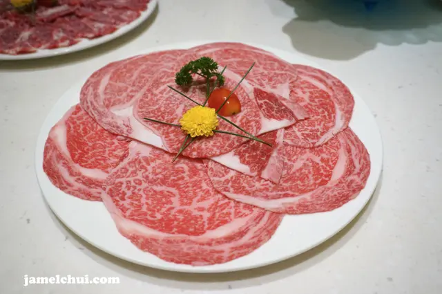 A5近江黑毛和牛片