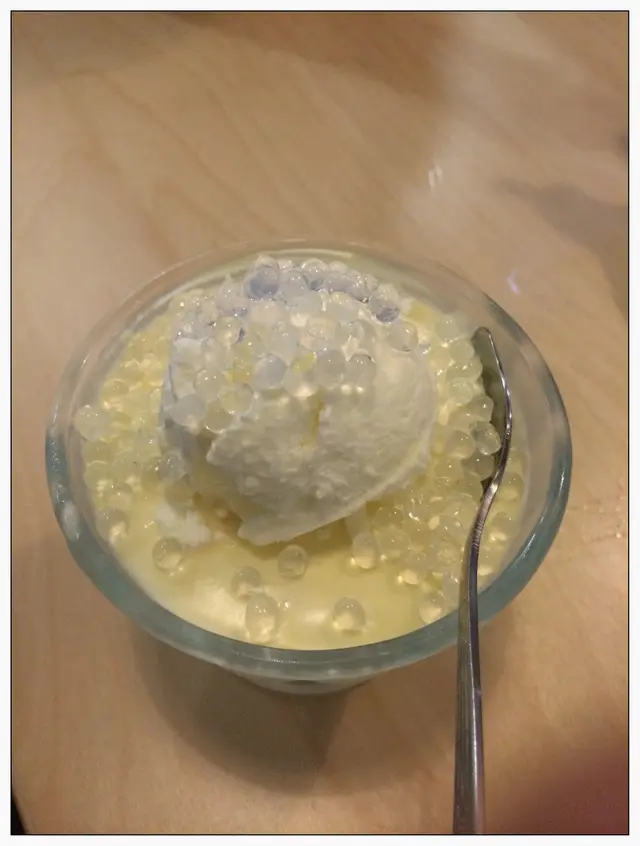 荔枝牛乳雪糕奶凍