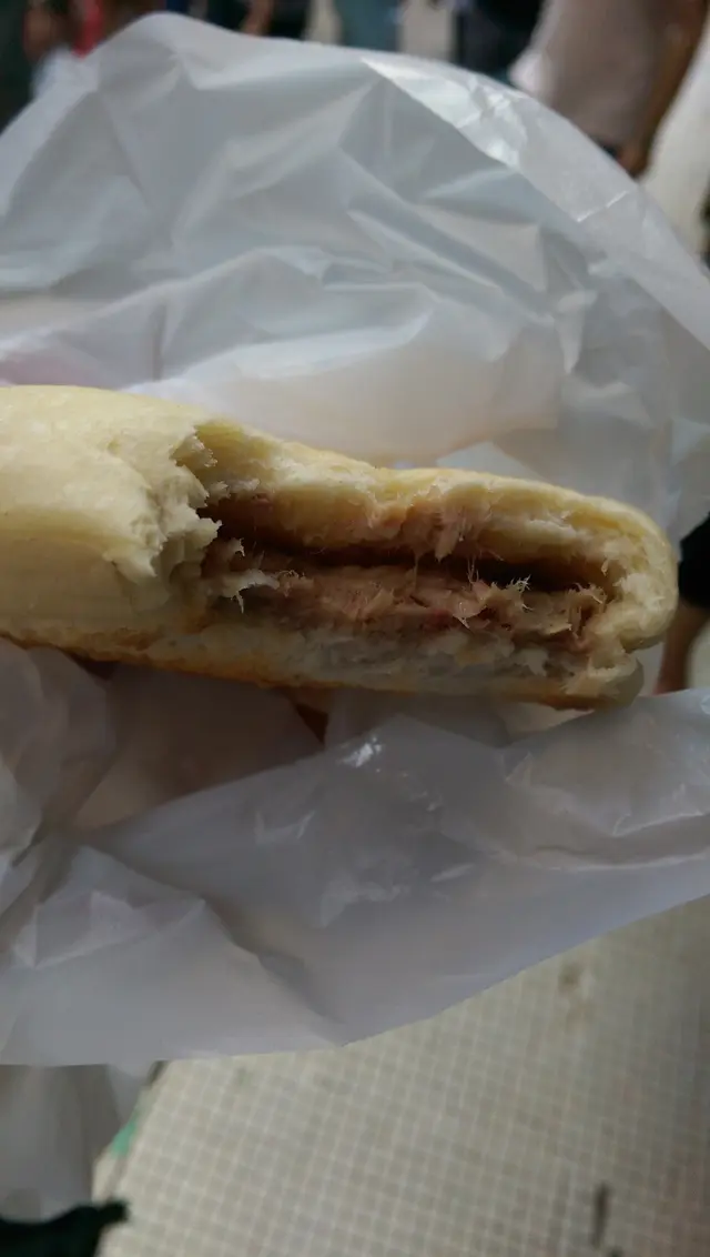 吞拿魚餡料充足!