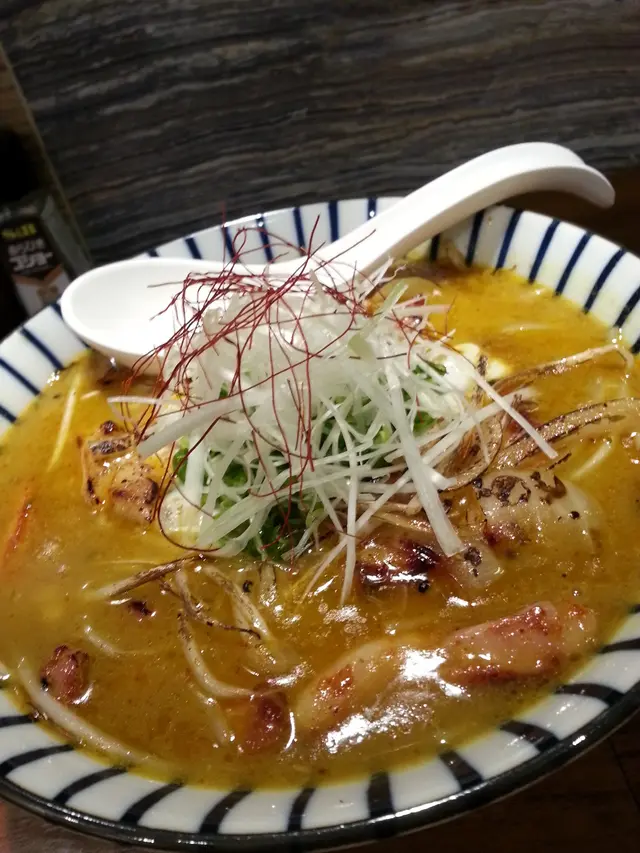 金黃映照,賣相一流