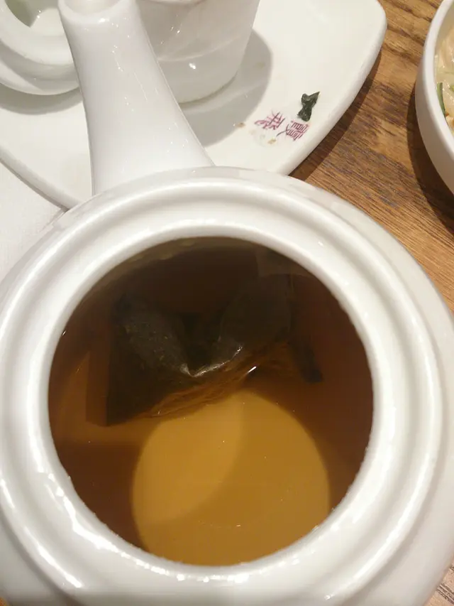 無味的茶,清水好飲過佢
