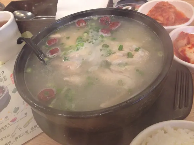 家父懂得享受，這是做得比較出色，不過都是全場最貴的午餐，$108再加一
