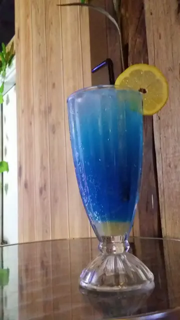 NICE 里的加勒比海